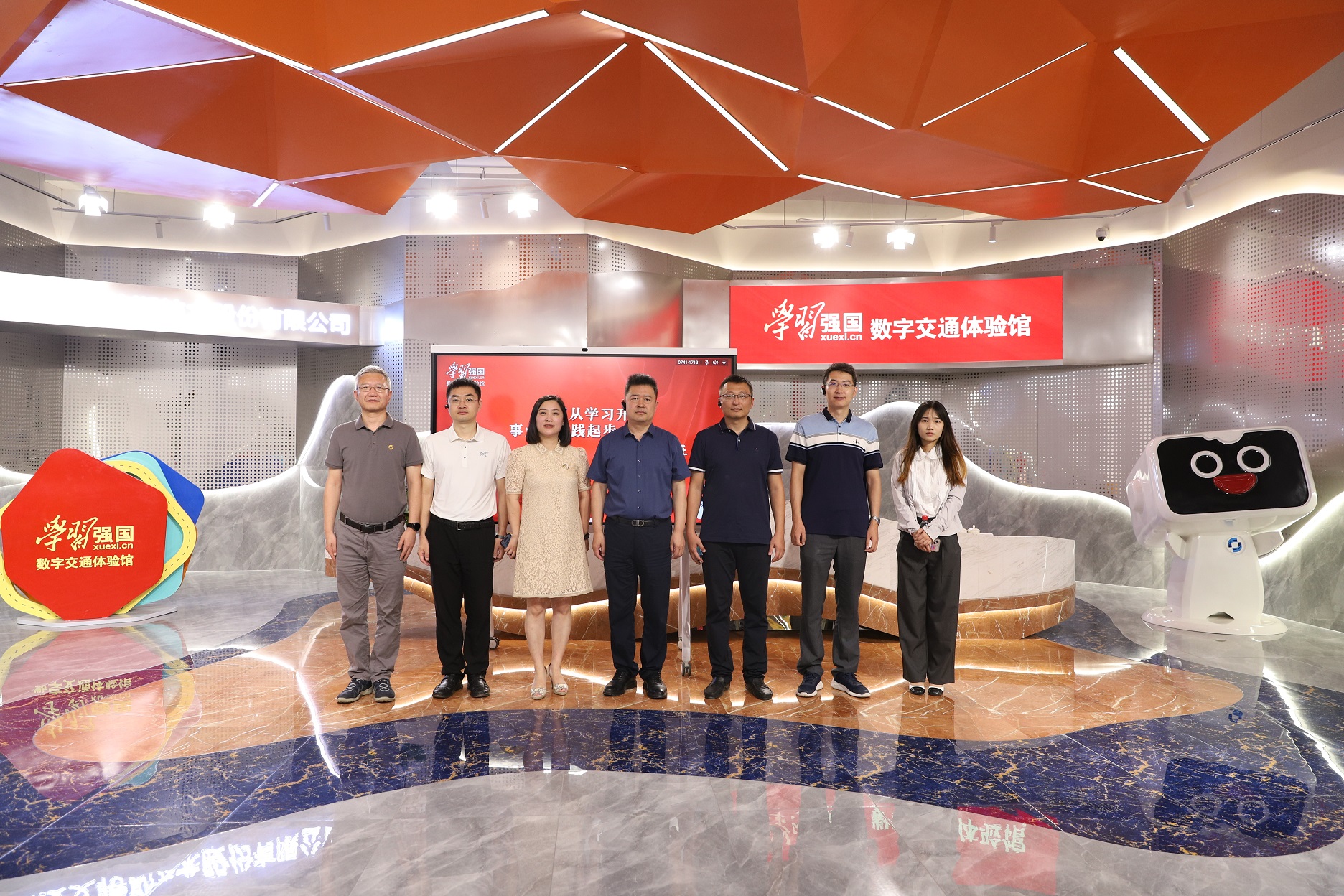 辽宁省委宣传部文明创建处领导莅临艾特斯技术股份公司“学习强国”数字交通体验馆参观指导